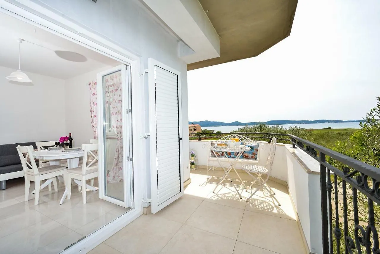 Apartments Feel Good Sukošan Kroatien